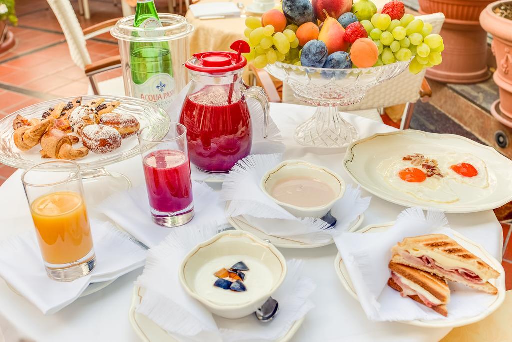 Hotel Gambrinus Червия Экстерьер фото