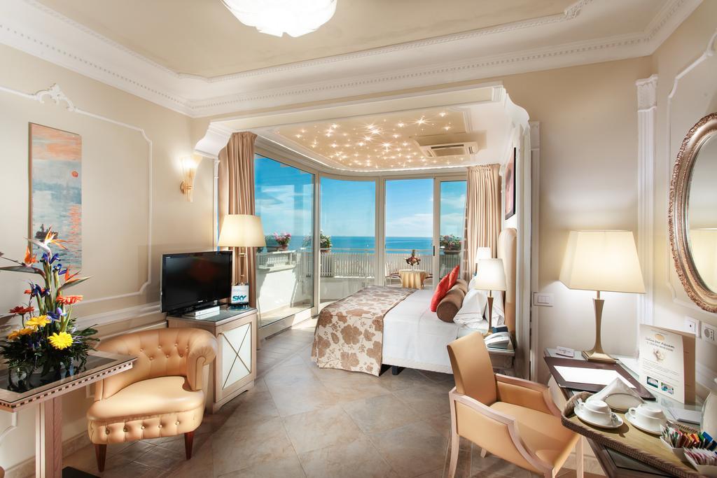 Hotel Gambrinus Червия Экстерьер фото